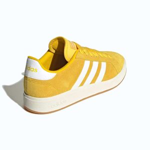 Tenis casual para caballero Adidas amarillo ih6188