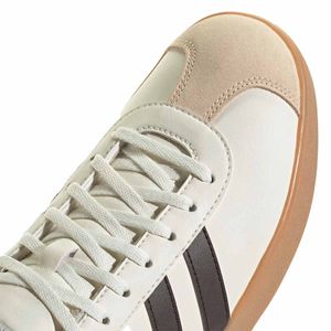 Tenis casual para caballero Adidas beige jh6339