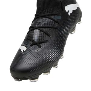 Zapato Puma  de fútbol para caballero negro 107715 02