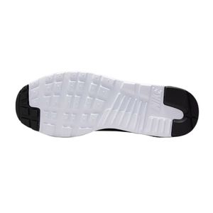 Tenis para caballero Nike air max tavas negro 705149 009