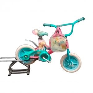 Bicicleta Veloci r12 rosa cinderella reacondicionado
