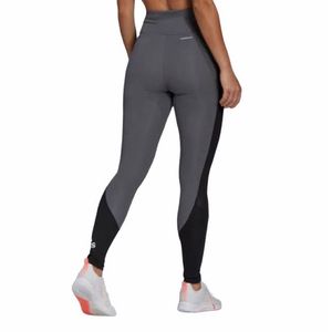 Mallas para dama Adidas designed to move logo grande sport corte alto gris gl4039