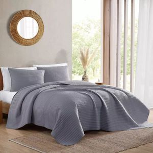 Colcha de microfibra B.Kind & Beyond gris matrimonial