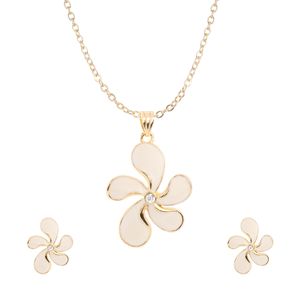Set de collar y aretes Unlimited by ob chapa de oro 18 k jju1808